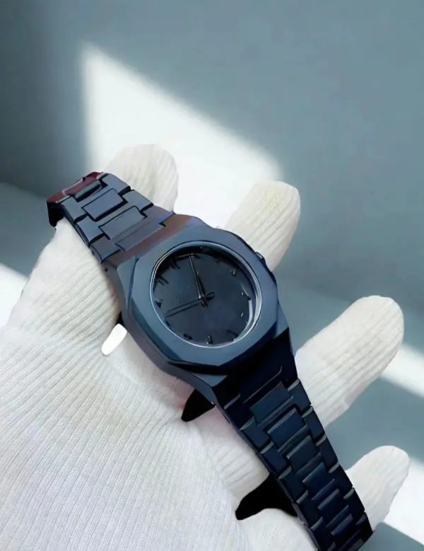 Full Black Aura Quartz Men's Watch – Stylish Waterproof Black Watch for Men in Pakistan